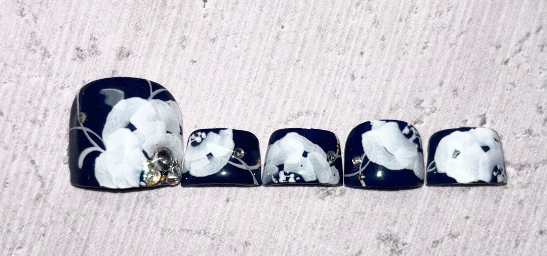 今月のおすすめネイル3