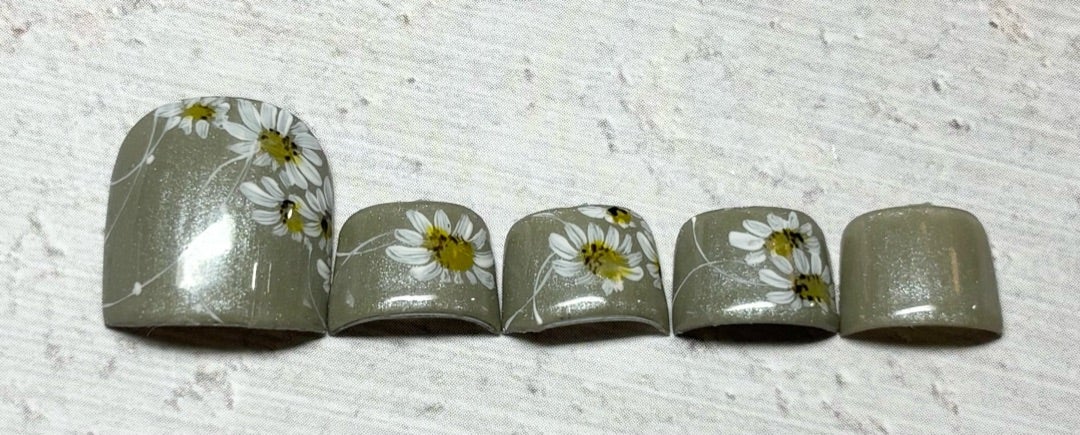 今月のおすすめネイル2